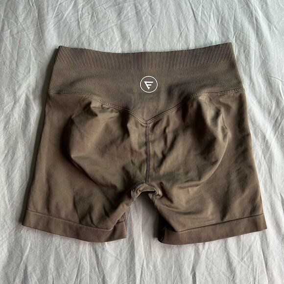 Empower Clothing Ultimate Contour Shorts Chocolate Small - Picture 2 of 5
